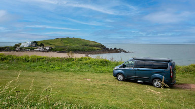 AIR-HERO-COAST-OFFSIDE