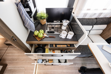 Caravans-international-Magis-66-xt-049