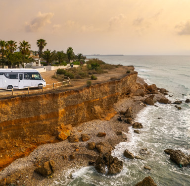 Benimar camping-car intégral bord de mer